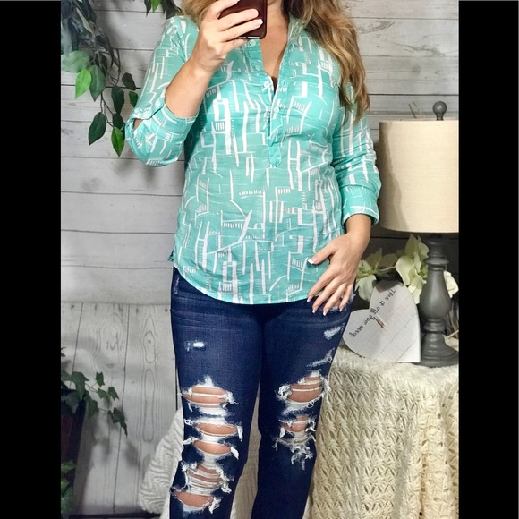 Van Heusen oversized top blue pullover top - Picture 2 of 7